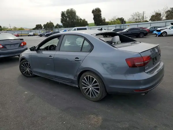 3VWD17AJ3GM258712 2016 VOLKSWAGEN JETTA - Image 2