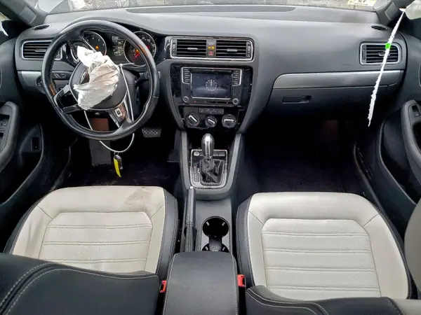 3VWD17AJ3GM262193 2016 VOLKSWAGEN JETTA - Image 8