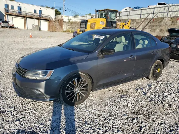 3VWD17AJ3GM271704 2016 VOLKSWAGEN JETTA - Image 1