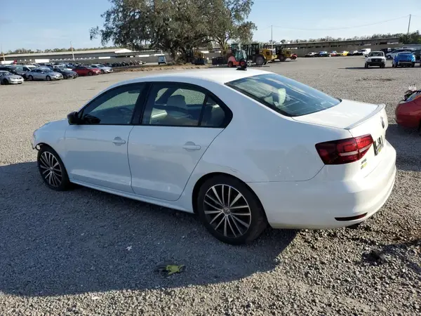 3VWD17AJ3GM274313 2016 VOLKSWAGEN JETTA - Image 2