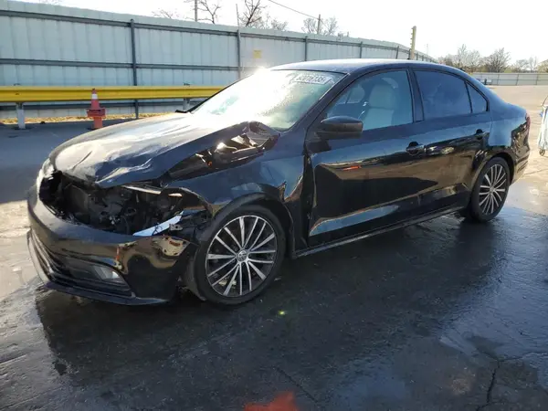 3VWD17AJ3GM288924 2016 VOLKSWAGEN JETTA - Image 1