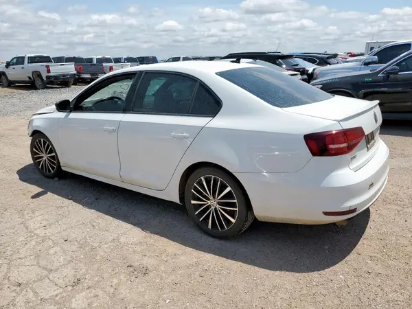 3VWD17AJ3GM293007 2016 VOLKSWAGEN JETTA - Image 2
