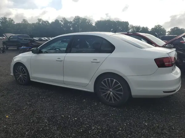 3VWD17AJ3GM364903 2016 VOLKSWAGEN JETTA - Image 2
