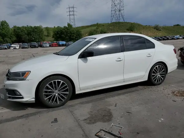 3VWD17AJ3GM370541 2016 VOLKSWAGEN JETTA - Image 1