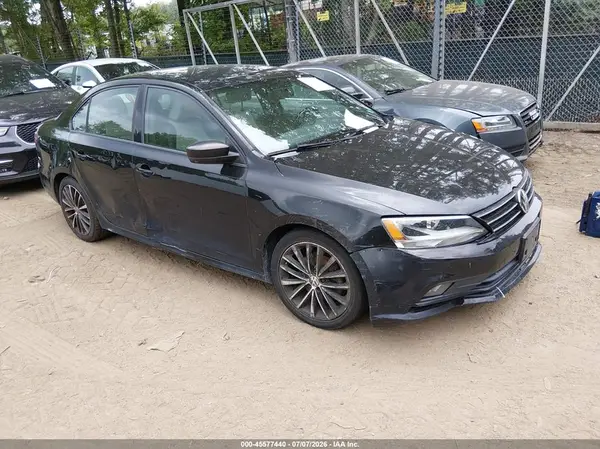 3VWD17AJ3GM386545 2016 VOLKSWAGEN JETTA - Image 1