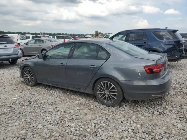 3VWD17AJ3GM393785 2016 VOLKSWAGEN JETTA - Image 2