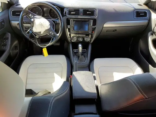 3VWD17AJ3GM395875 2016 VOLKSWAGEN JETTA - Image 8