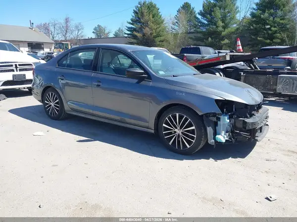 3VWD17AJ3GM396363 2016 VOLKSWAGEN JETTA - Image 1