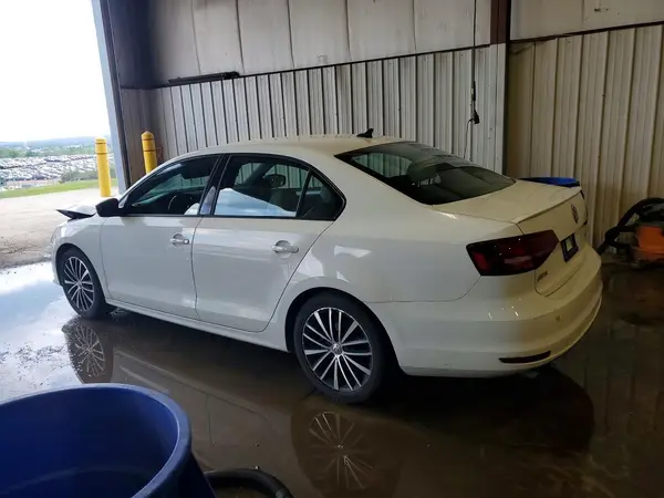 3VWD17AJ3GM412304 2016 VOLKSWAGEN JETTA - Image 2