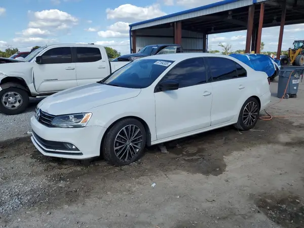 3VWD17AJ3GM419026 2016 VOLKSWAGEN JETTA - Image 1
