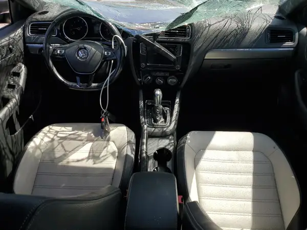 3VWD17AJ3HM289458 2017 VOLKSWAGEN JETTA - Image 8