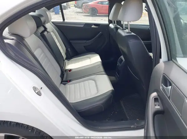 3VWD17AJ3HM299830 2017 VOLKSWAGEN JETTA - Image 8
