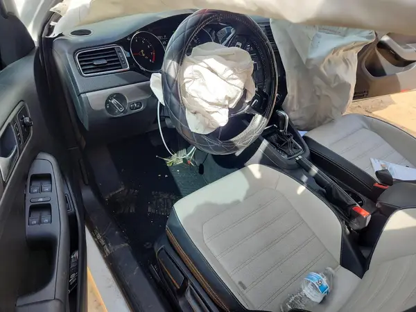 3VWD17AJ3HM301754 2017 VOLKSWAGEN JETTA - Image 8