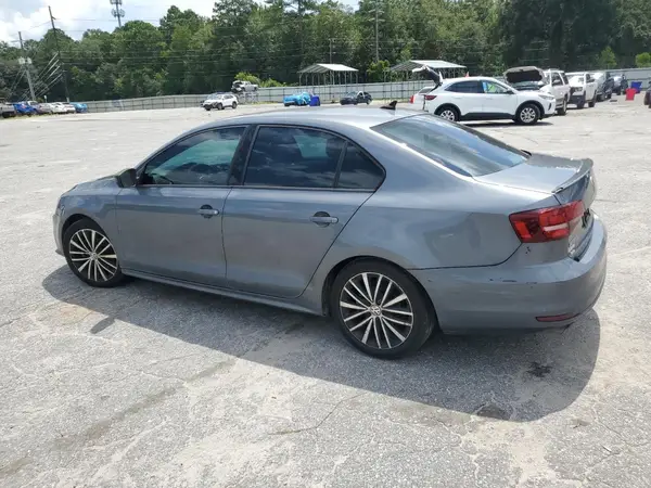 3VWD17AJ3HM302869 2017 VOLKSWAGEN JETTA - Image 2