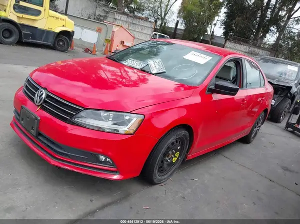 3VWD17AJ3HM394484 2017 VOLKSWAGEN JETTA - Image 2