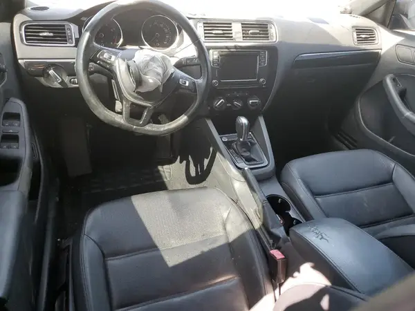 3VWD17AJ3JM217830 2018 VOLKSWAGEN JETTA - Image 8