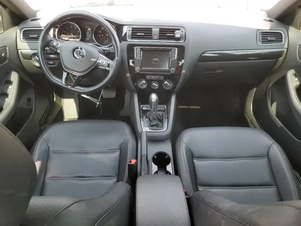 3VWD17AJ3JM231890 2018 VOLKSWAGEN JETTA - Image 8