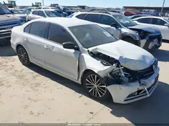 3VWD17AJ4GM212709 2016 VOLKSWAGEN JETTA