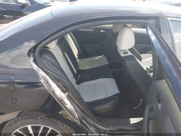 3VWD17AJ4GM218364 2016 VOLKSWAGEN JETTA - Image 8