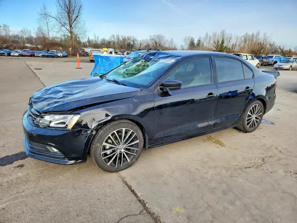 3VWD17AJ4GM233740 2016 VOLKSWAGEN JETTA - Image 1