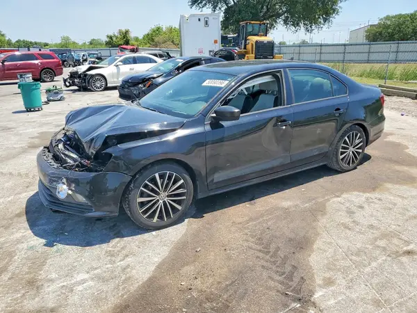 3VWD17AJ4GM249940 2016 VOLKSWAGEN JETTA - Image 1