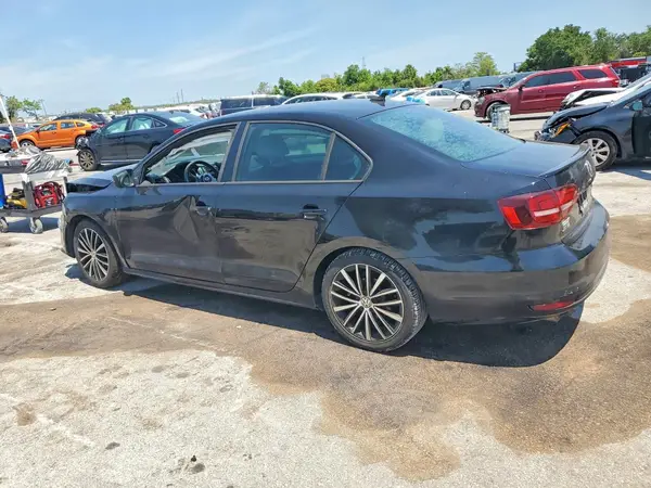 3VWD17AJ4GM249940 2016 VOLKSWAGEN JETTA - Image 2