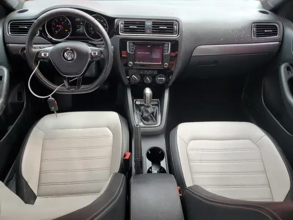 3VWD17AJ4GM281299 2016 VOLKSWAGEN JETTA - Image 8