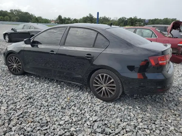 3VWD17AJ4GM287300 2016 VOLKSWAGEN JETTA - Image 2