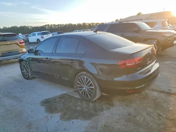3VWD17AJ4GM288852 2016 VOLKSWAGEN JETTA - Image 2