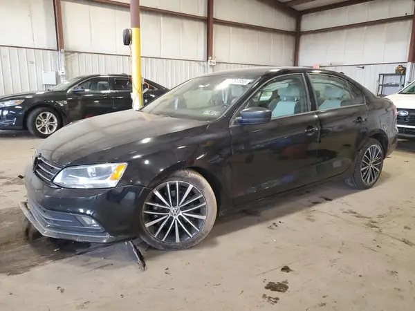 3VWD17AJ4GM297843 2016 VOLKSWAGEN JETTA - Image 1