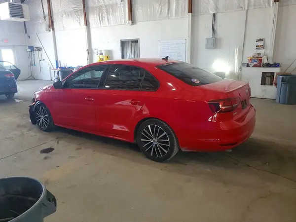 3VWD17AJ4GM304550 2016 VOLKSWAGEN JETTA - Image 2