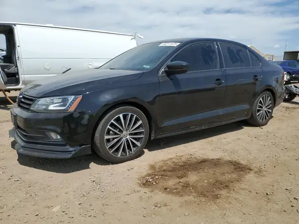3VWD17AJ4GM304936 2016 VOLKSWAGEN JETTA - Image 1