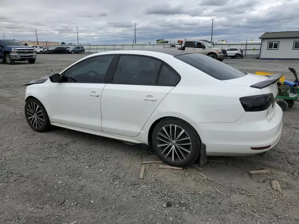 3VWD17AJ4GM321302 2016 VOLKSWAGEN JETTA - Image 2