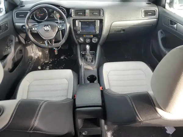 3VWD17AJ4GM328203 2016 VOLKSWAGEN JETTA - Image 8