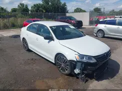 3VWD17AJ4GM413929 2016 VOLKSWAGEN JETTA
