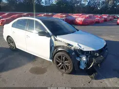 3VWD17AJ4JM217240 2018 VOLKSWAGEN JETTA
