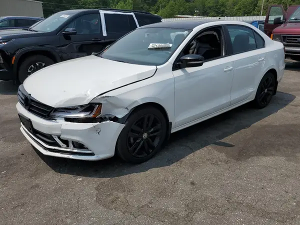 3VWD17AJ4JM242350 2018 VOLKSWAGEN JETTA - Image 1