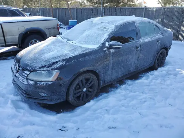 3VWD17AJ4JM255566 2018 VOLKSWAGEN JETTA - Image 1