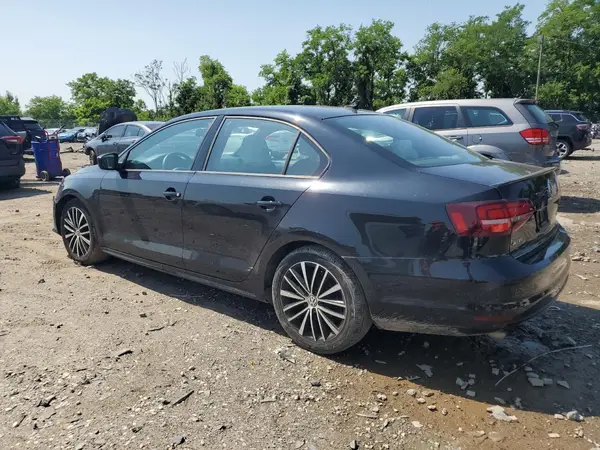 3VWD17AJ5GM220155 2016 VOLKSWAGEN JETTA - Image 2
