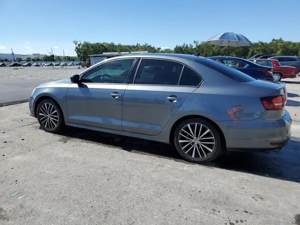 3VWD17AJ5GM234279 2016 VOLKSWAGEN JETTA - Image 2