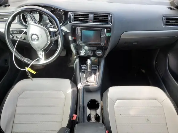 3VWD17AJ5GM235240 2016 VOLKSWAGEN JETTA - Image 8