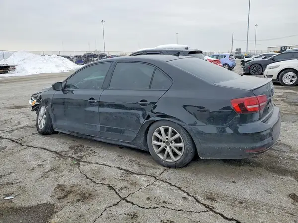 3VWD17AJ5GM324323 2016 VOLKSWAGEN JETTA - Image 2