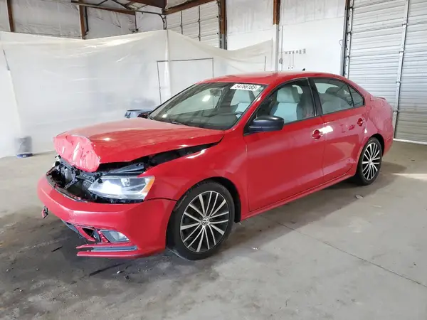 3VWD17AJ5GM336553 2016 VOLKSWAGEN JETTA - Image 1