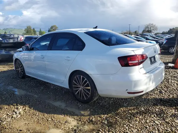 3VWD17AJ5GM383999 2016 VOLKSWAGEN JETTA - Image 2
