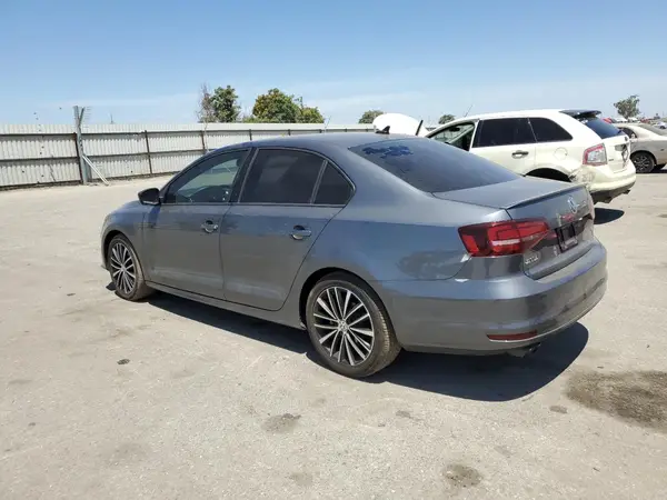 3VWD17AJ5GM389138 2016 VOLKSWAGEN JETTA - Image 2