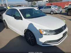 3VWD17AJ5GM394372 2016 VOLKSWAGEN JETTA