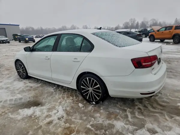3VWD17AJ5GM412837 2016 VOLKSWAGEN JETTA - Image 2