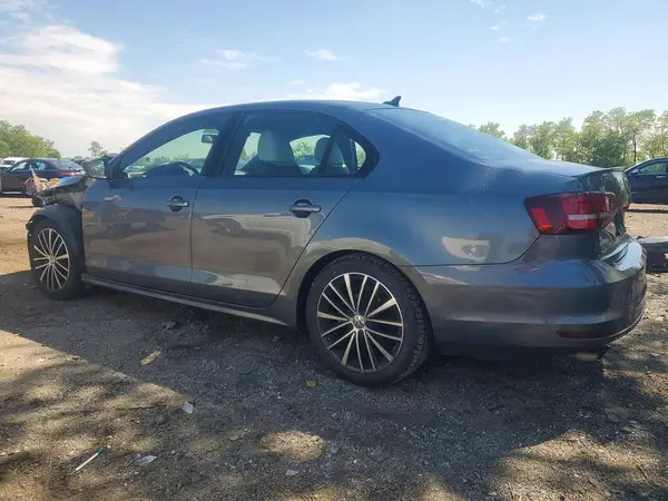 3VWD17AJ5GM418704 2016 VOLKSWAGEN JETTA - Image 2