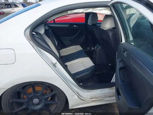 3VWD17AJ5HM299702 2017 VOLKSWAGEN JETTA - Image 8