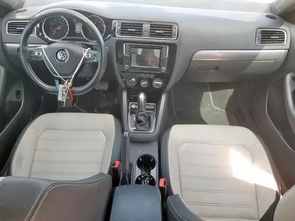 3VWD17AJ5HM302775 2017 VOLKSWAGEN JETTA - Image 8